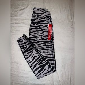 Brand new zebra print athletic leggings